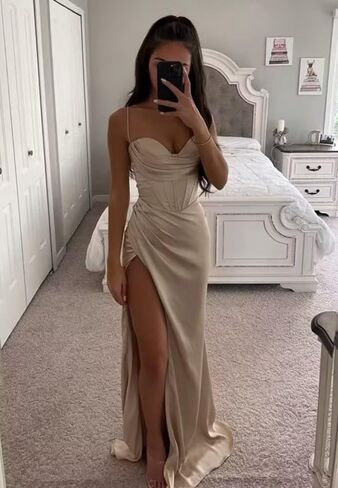 PUXIU الساتان الشمبانيا فساتين وصيفة الشرف طويلة للنساء 2023 الحرير الرسن مثير Bodycon Ruched الجانب الشق فستان رسمي ثوب مسائي US6 in Kuwait