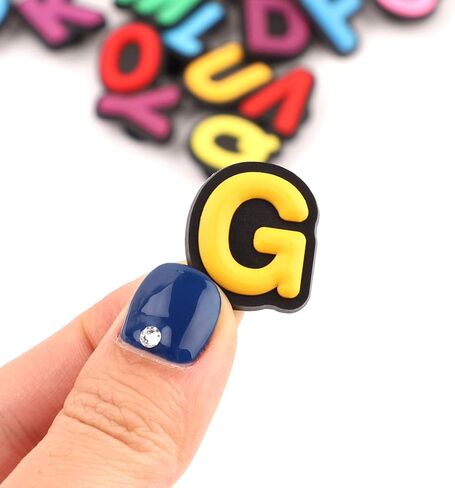 ازور زون, 36 قطعة من تعليقات الحروف الابجدية اللطيفة بأشكال مختلفة لتزيين الاحذية والاساور والمعصم in Kuwait