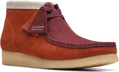 حذاء Wallabee الرجالي من Clarks (مزيج برتقالي داكن) in Saudi Arabia