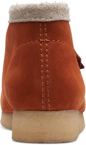 حذاء Wallabee الرجالي من Clarks (مزيج برتقالي داكن) in Saudi Arabia