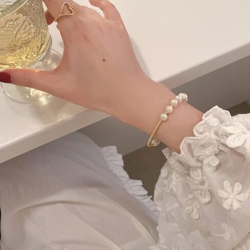 اساور حلقية من اللؤلؤ من ياوزيو، اساور ذهبية مرصعة باللؤلؤ للبنات والنساء، هدية عيد الميلاد والكريسماس، اساور حلقية قابلة للتعديل من اللؤلؤ الابيض in Saudi Arabia