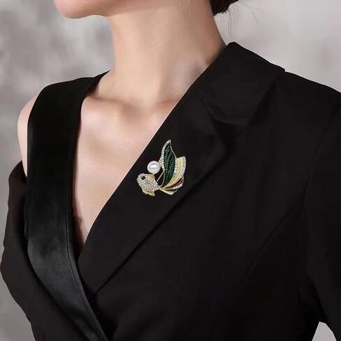 Animal brooch Women's Fashion Unique Crystal Rhinestone Vintage Enamel Lapel Safety Pin, Clothing Jewelry Clothing Backpack Jacket Hat Decoration DIY in Saudi Arabia