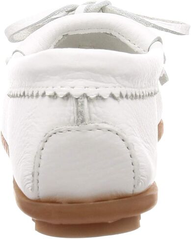 Minnetonka Women's Thunderbird II Mocassin in Saudi Arabia