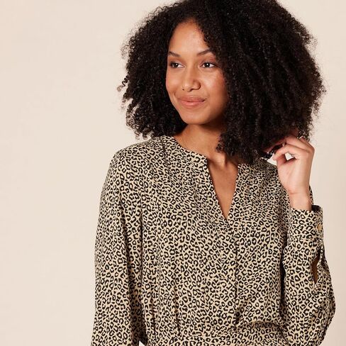 Amazon Essentials Women's Georgette Long Sleeve Relaxed-Fit Popover Blouse in Saudi Arabia