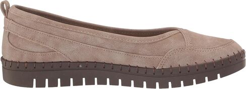 Easy Street Women's Poe Ballet Flat in Kuwait