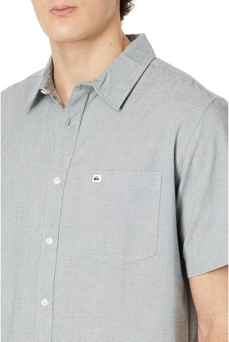 Quiksilver Men's Shoreline Classic Button Up Woven Top in Saudi Arabia