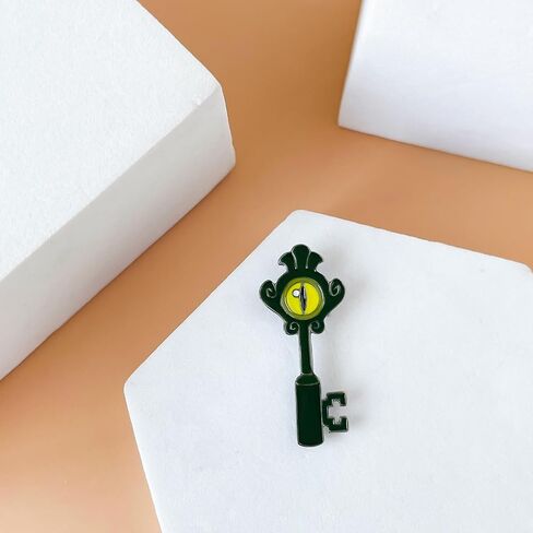 دبوس زينة على شكل بومة من المينا مناسب كهدية على شكل بومة من المعدن بدون احجار كريمة in Kuwait