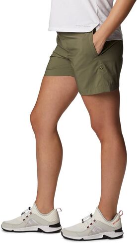 Columbia Women's Silver Ridge Utility Short in Saudi Arabia