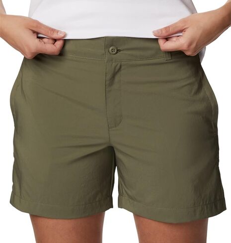 Columbia Women's Silver Ridge Utility Short in Saudi Arabia