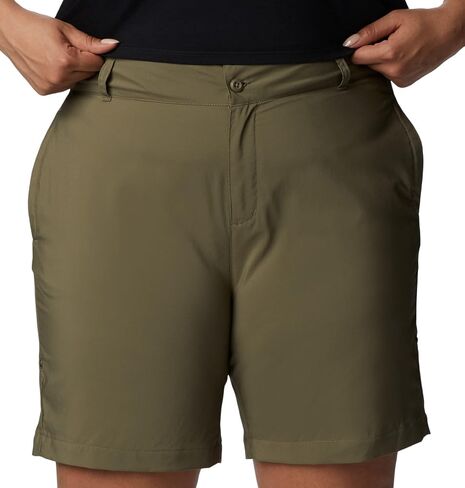 Columbia Women's Silver Ridge Utility Short in Saudi Arabia