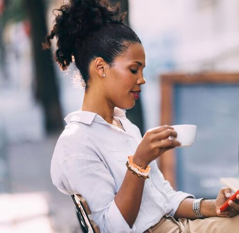 JEWPARK 12 قطعة سوار رقاقة كريستال كريستال تمتد سوار جوهرة طبيعية سوار غير النظامية رقاقة حجر سوار هدية للنساء in Kuwait