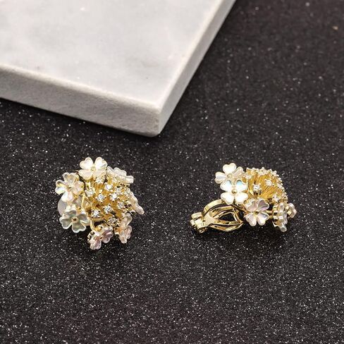 YOQUCOL زهرة ندفة الثلج شكل زركونيا قذائف الكريستال الذهبي كليب على الأقراط غير مثقوب مسمار للنساء الفتيات in Kuwait