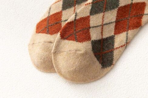 Benefeet Sox المرأة جوارب من الصوف. الجوارب الحرارية خمر الشتاء الدافئة سميكة جوارب متماسكة التنزه مريح المقصورة الجوارب هدايا عيد الميلاد in Saudi Arabia