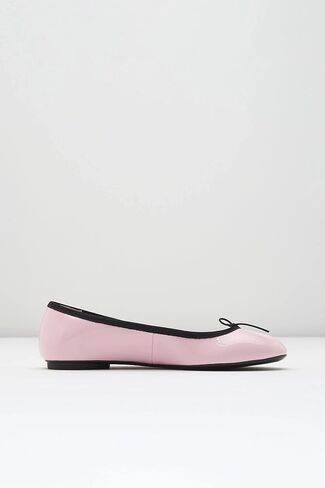 Bloch Women's Amalthea Ballet Flat in Saudi Arabia