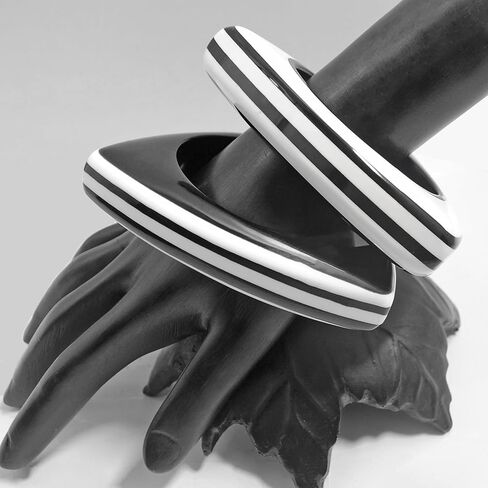 مجموعة بيانكو إي نيرو من بيور هاندز - سوار مخطط مصنوع يدويًا بتصميم حمار وحشي باللونين الأسود والأبيض للنساء (2.6 بوصة) in Kuwait