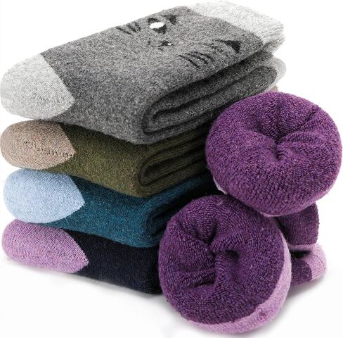 جوارب نسائية من الصوف تتسم بأنها سميكة حرارية ثقيلة زغبية مطبوع عليها للتمتع بشتاء دافئ - طقم للطقس البارد مكون من 5 أزواج in Kuwait