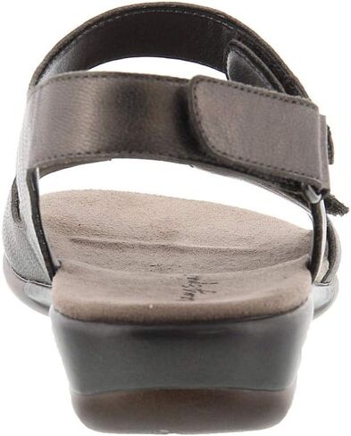 ايزي سبيريت صندل مسطح للنساء من هارتويل in Saudi Arabia