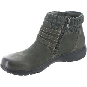 Clarks Women's Carleigh Lane Ankle Boot in Saudi Arabia