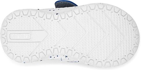 حذاء لورينا الرياضي للأولاد من كارترز in Kuwait