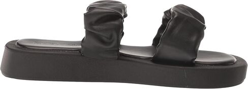 MUK LUKS Women's Club South Beach Sandals in Saudi Arabia