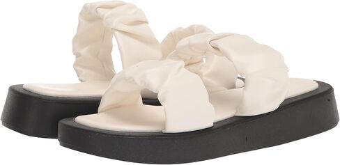 MUK LUKS Women's Club South Beach Sandals in Kuwait