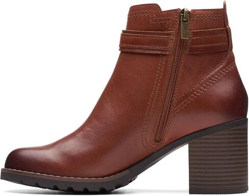 حذاء نسائي من Clarks بحزام Leda in Kuwait