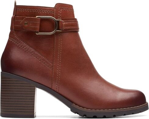 حذاء نسائي من Clarks بحزام Leda in Kuwait