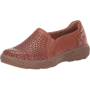 Clarks Women's Magnolia Aster Loafer Flat in Kuwait