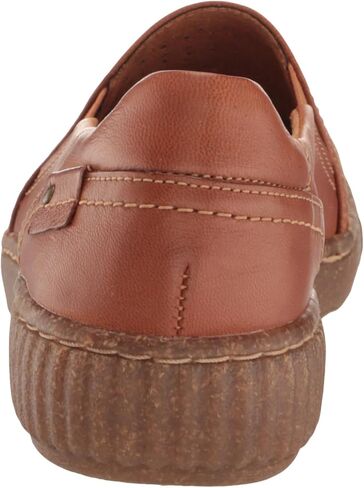 Clarks Women's Magnolia Aster Loafer Flat in Kuwait