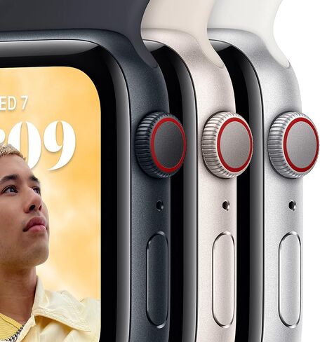 Apple Watch SE (2nd Gen) (GPS, 40mm) - Starlight Aluminum Case with Starlight Sport Band, S/M (Renewed) in Kuwait