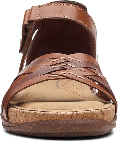 صندل مسطح للسيدات من Clarks Roseville Cove in Saudi Arabia