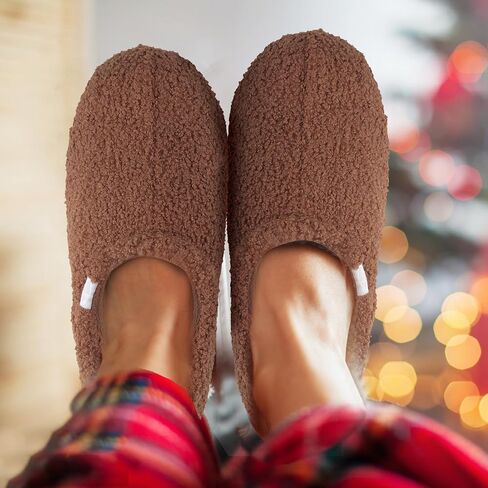 Nyicey Women's Fuzzy Teddy Curly Fur Memory Foam Slippers for Ladies Lightweight Bedroom House Home Shoes Indoor Outdoor in Kuwait