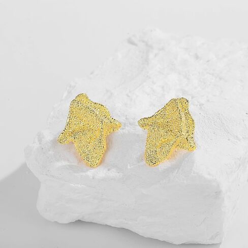 HIUS Vintage Textured Huggie Hoop Earrings Stud Earrings for Women, 18K Gold Plated Chunky Hoop Earrings, Hammered Heart Oval Round Disc Earrings for Teen Girls in Kuwait