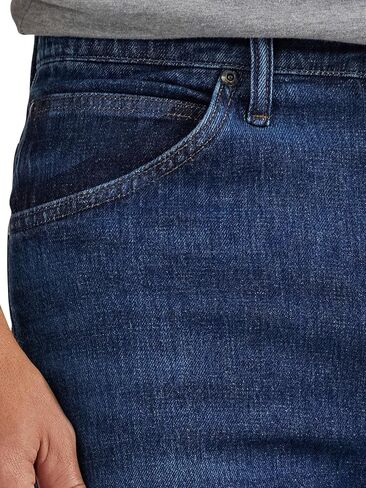 Lee Men's Legendary Relaxed Fit 5-Pocket Denim Short in Saudi Arabia