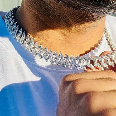 LEELAWATI ARTS Spiked shape 925 VVS Moissanite Diamond iced out 12mm 16mm Wide Necklace cuban link chain in Saudi Arabia