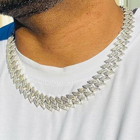 LEELAWATI ARTS Spiked shape 925 VVS Moissanite Diamond iced out 12mm 16mm Wide Necklace cuban link chain in Saudi Arabia
