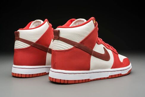 [DX0346-600] Womens Nike Dunk High LXX 'Cinnabar' (W) in Saudi Arabia