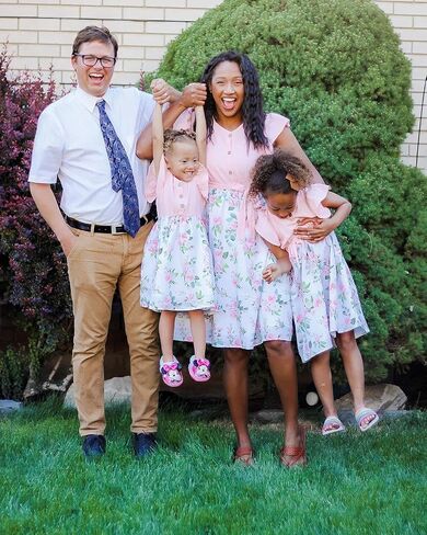 IFFEI Matching Family Dresses Cotton Ruffle Decor Mommy and Me Matching Dress in Saudi Arabia