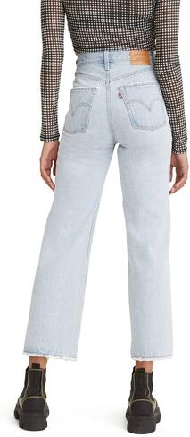 Levi's Women's Premium Ribcage Straight Ankle Jeans in Kuwait
