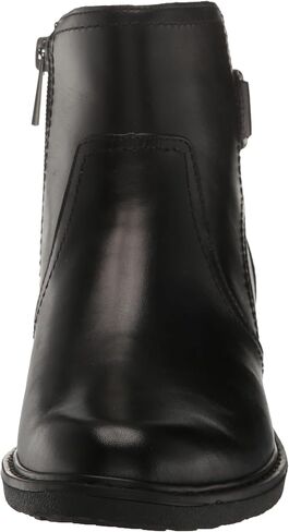 Earth Women's Jenna Ankle Boot in Saudi Arabia