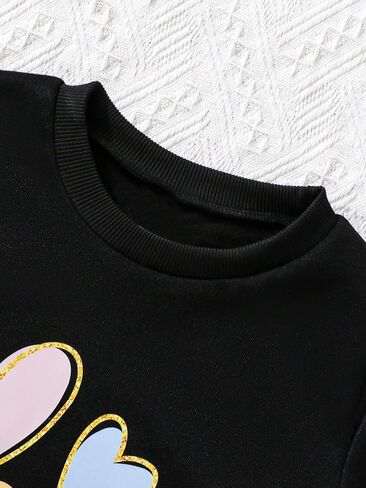 طقم ملابس للفتيات من COZYEASE مكون من قطعتين مطبوع عليه قلب وأكمام طويلة وياقة دائرية وبلوفر وبلوزة وسراويل رياضية للركض in Saudi Arabia