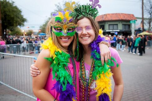 NIUEFH ماردي غرا عقال مجموعة إكسسوار زي مع ماردي غرا الخرز القلائد أقراط نظارات للنساء فتاة حفلة تنكرية لوازم in Kuwait