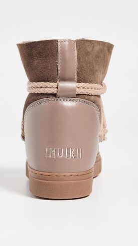 أحذية رياضية كلاسيكية للسيدات من Inuikii in Kuwait