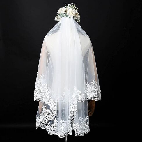 وشاح الزفاف القصير العاجي ذو الطبقتين من أكيينير بطول الخصر من التول الناعم للنساء وشاح الزفاف بحافة دانتيل للعرائس مع مشط معدني وغطاء للرأس للزفاف in Kuwait