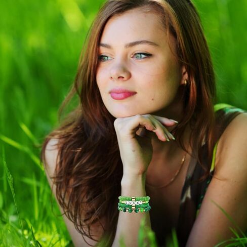 6-10 قطع هيشي سيرفر أساور مجموعة ملونة مطرزة أساور قابلة للتكديس من الطين بوهو القرص هدايا الحفلات Y2K Kidcore Aesthetic Summer Beach البوهيمي طبقات أساور مجوهرات للنساء الفتيات في سن المراهقة in Kuwait