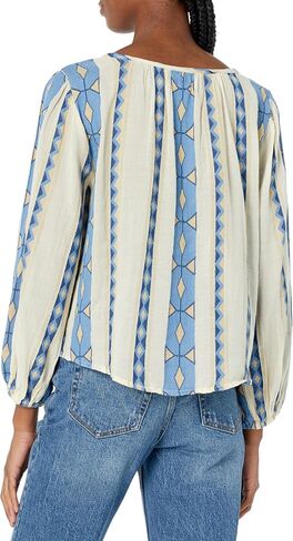Velvet by Graham & Spencer Women's Nanni Jacquard Blouse in Saudi Arabia