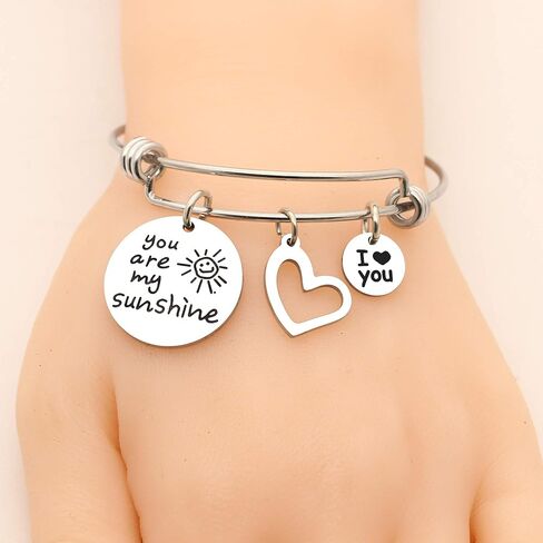 أساور You Are My Sunshine Women I Love You Herat Charm Bangle لهدايا الزوجة والابنة والصديقة in Kuwait