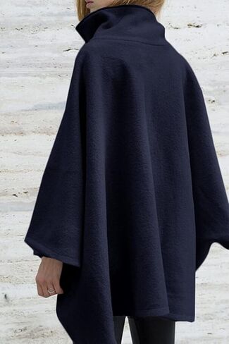 معطف نسائي من Futurino بتصميم قوطي بغطاء رأس مفتوح من الأمام وعباءة للرأس in Kuwait