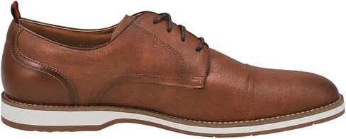 ستيف مادن سافريو in Kuwait