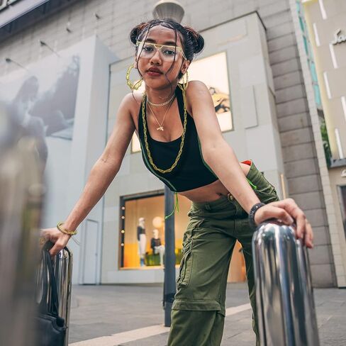 إكسسوارات الهيب هوب من Fraiieon 90s أزياء 80s للنساء والرجال مغني الراب في المدرسة القديمة ملابس DJ للحفلات للفتيات/الأطفال in Kuwait